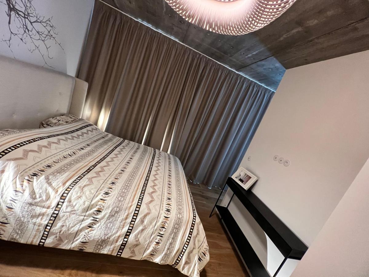 Les Ecrins De St Louis Apartment Брест Екстериор снимка